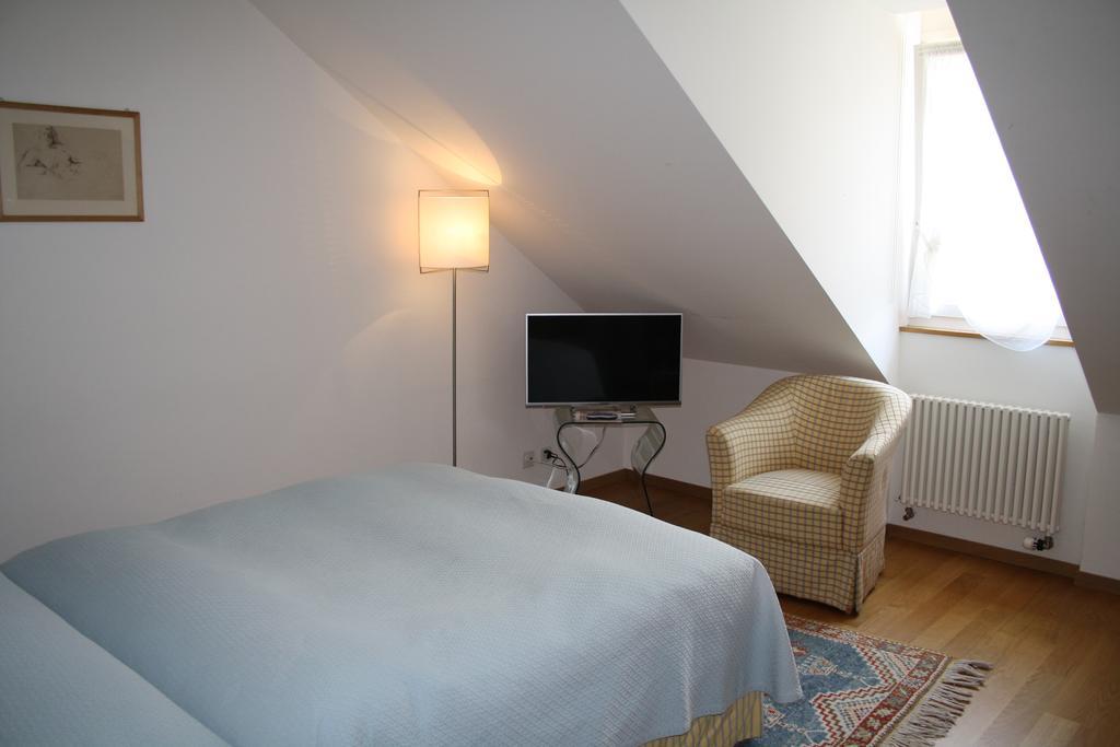 Hotel Restaurant Au Sauvage Fribourg Pokoj fotografie