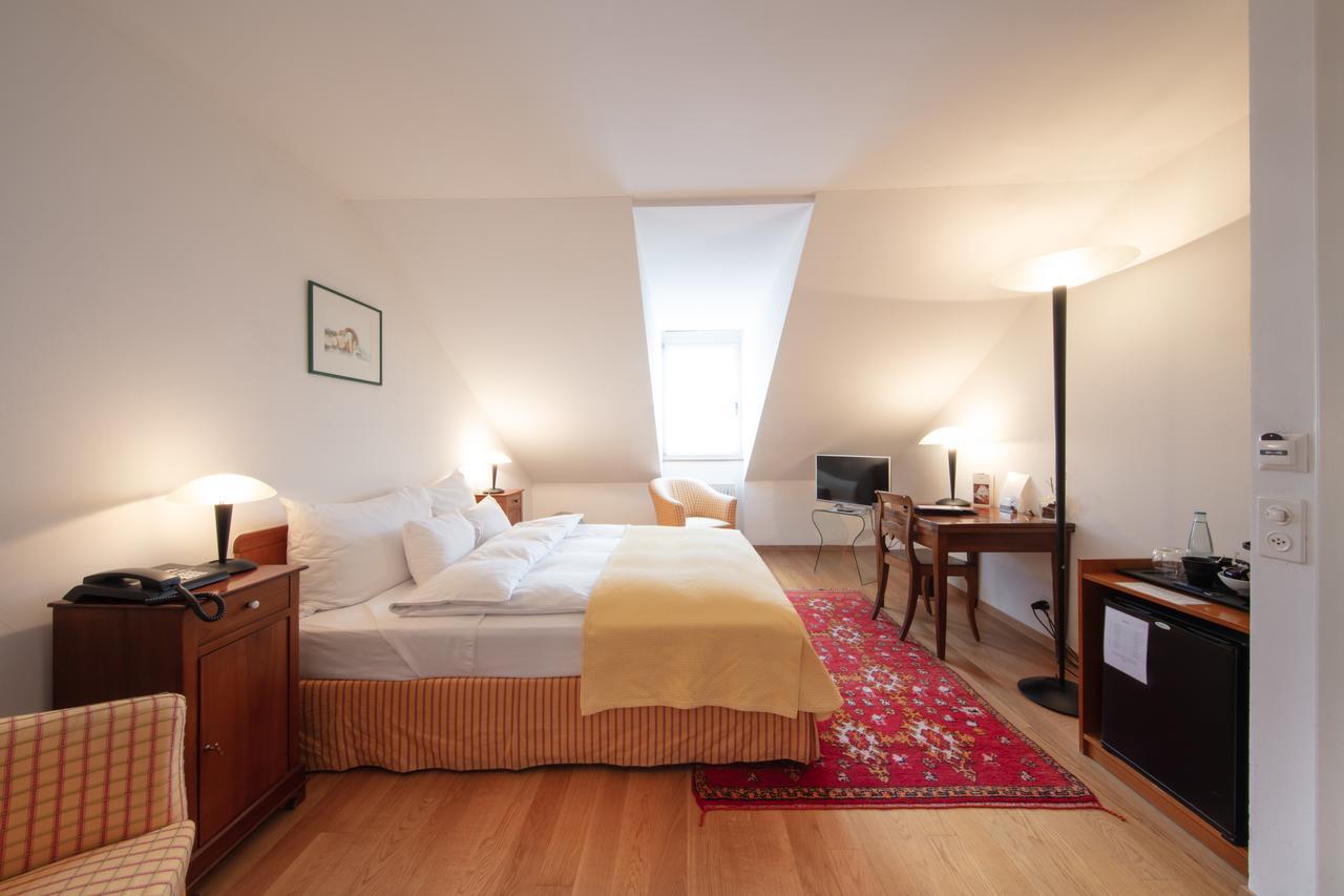 Hotel Restaurant Au Sauvage Fribourg Exteriér fotografie